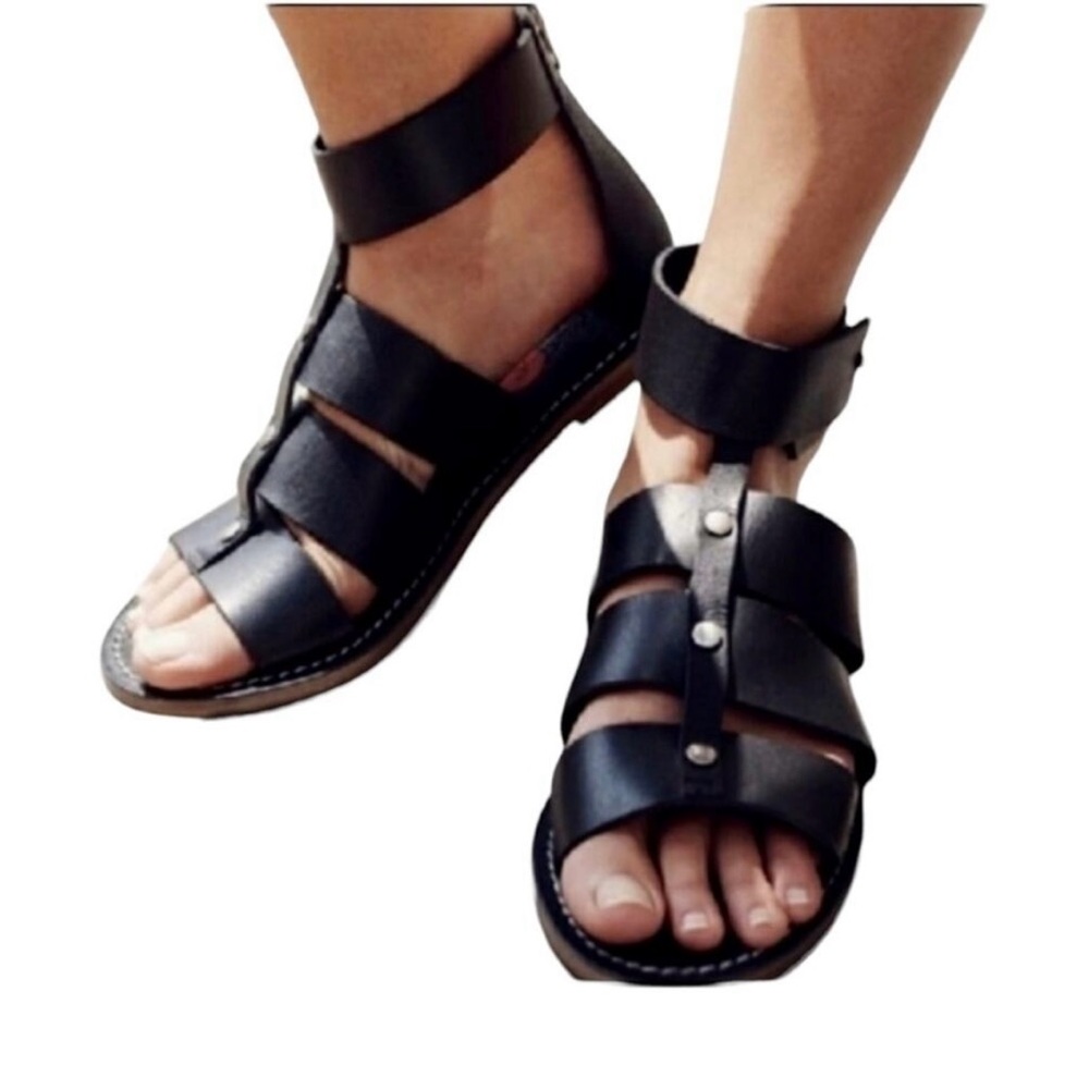 Madewell Black Leather Stud-Front Ankle-Cuff Sandals